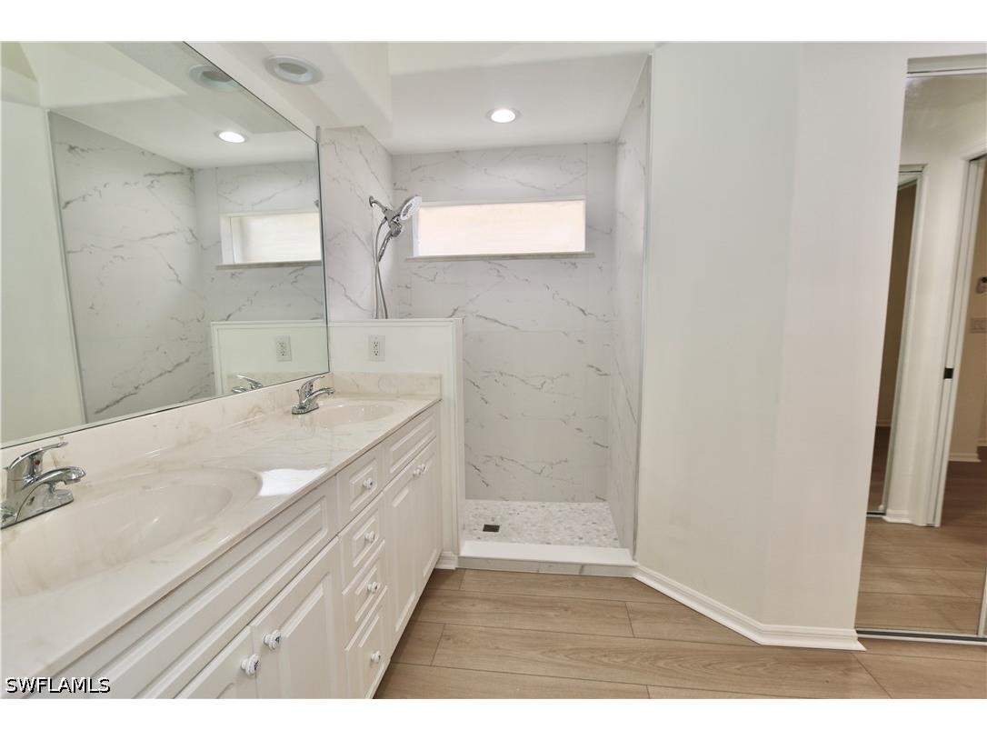 8196 Ibis Cove Circle #B210 Naples FL 34119 226014727 image11