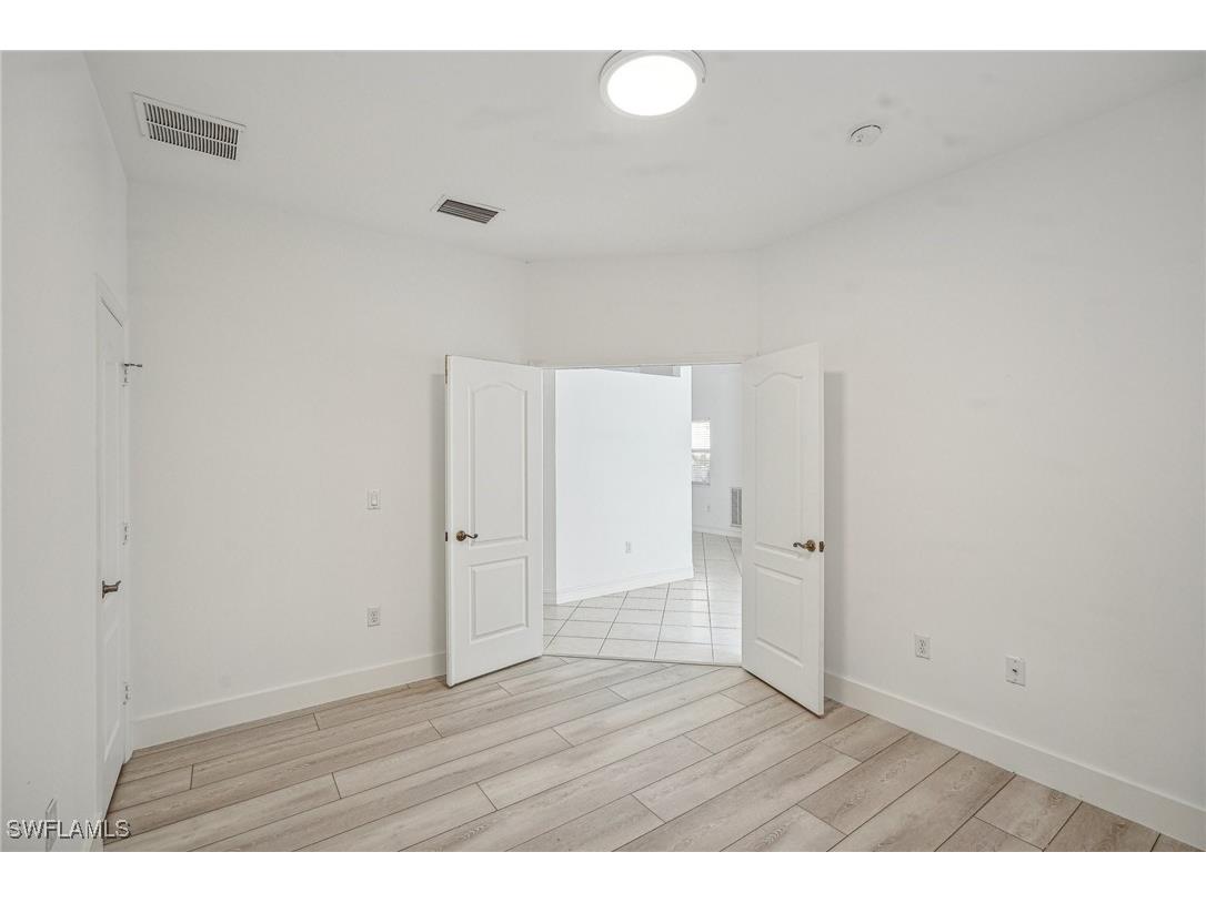 8196 Sanctuary Drive #1 Naples FL 34104 225053191 image20