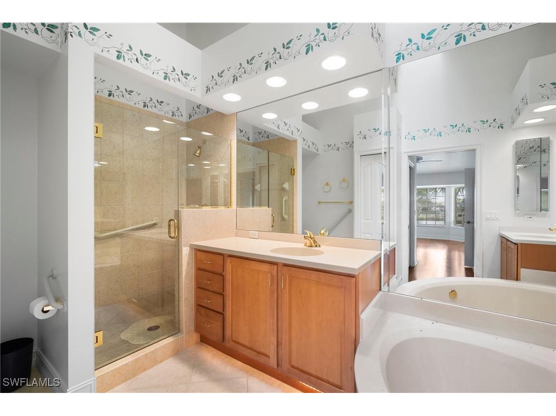 8196 Saratoga Drive #503 Naples FL 34113 226001298 image30