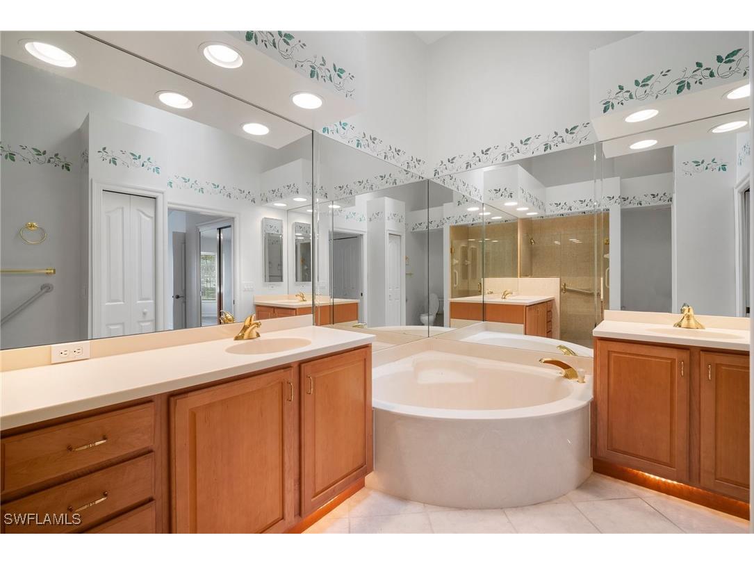 8196 Saratoga Drive #503 Naples FL 34113 226001298 image31