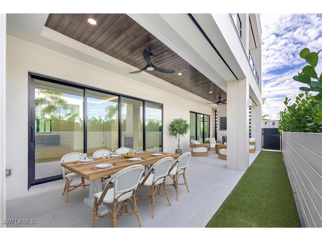 82 9th Street S #205 Naples FL 34102 224082223 image12