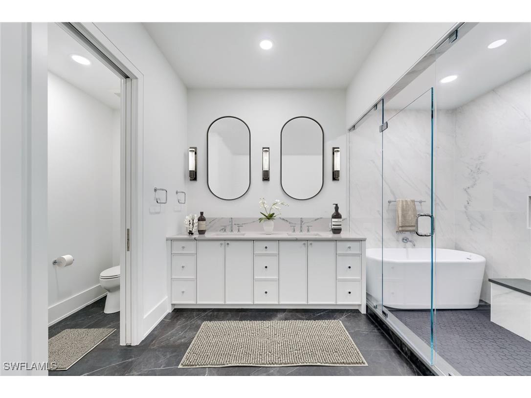 82 9th Street S #205 Naples FL 34102 224082223 image17