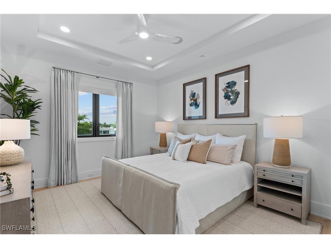 82 9th Street S #301 Naples FL 34102 225081004 image24