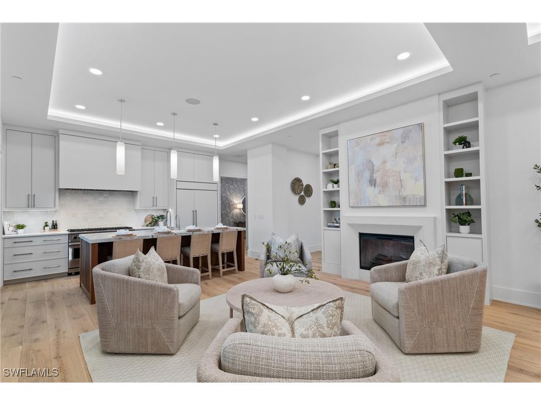 82 9th Street S #301 Naples FL 34102 225081004 image6