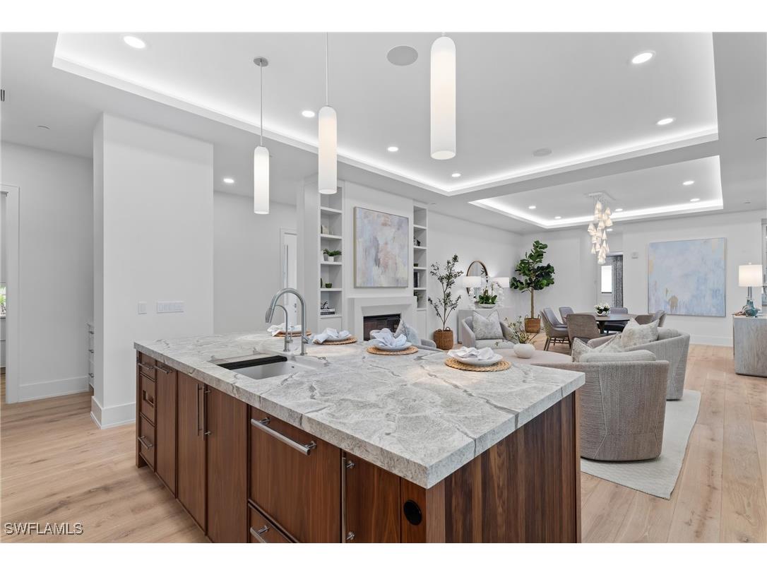 82 9th Street S #301 Naples FL 34102 225081004 image8