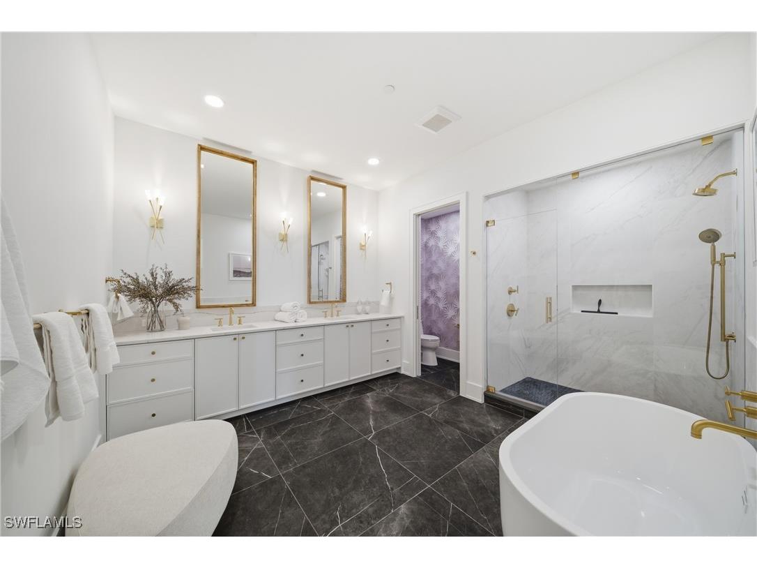 82 9th Street S #303 Naples FL 34102 225014876 image10