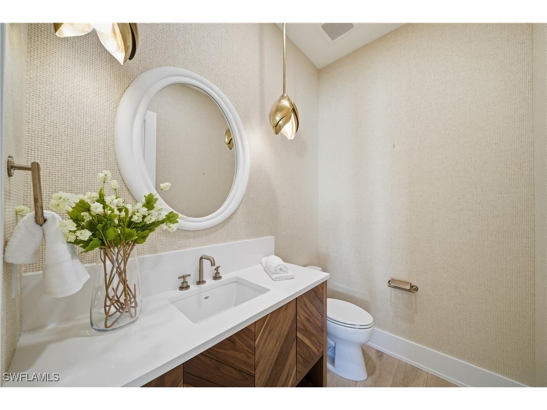 82 9th Street S #303 Naples FL 34102 225014876 image17