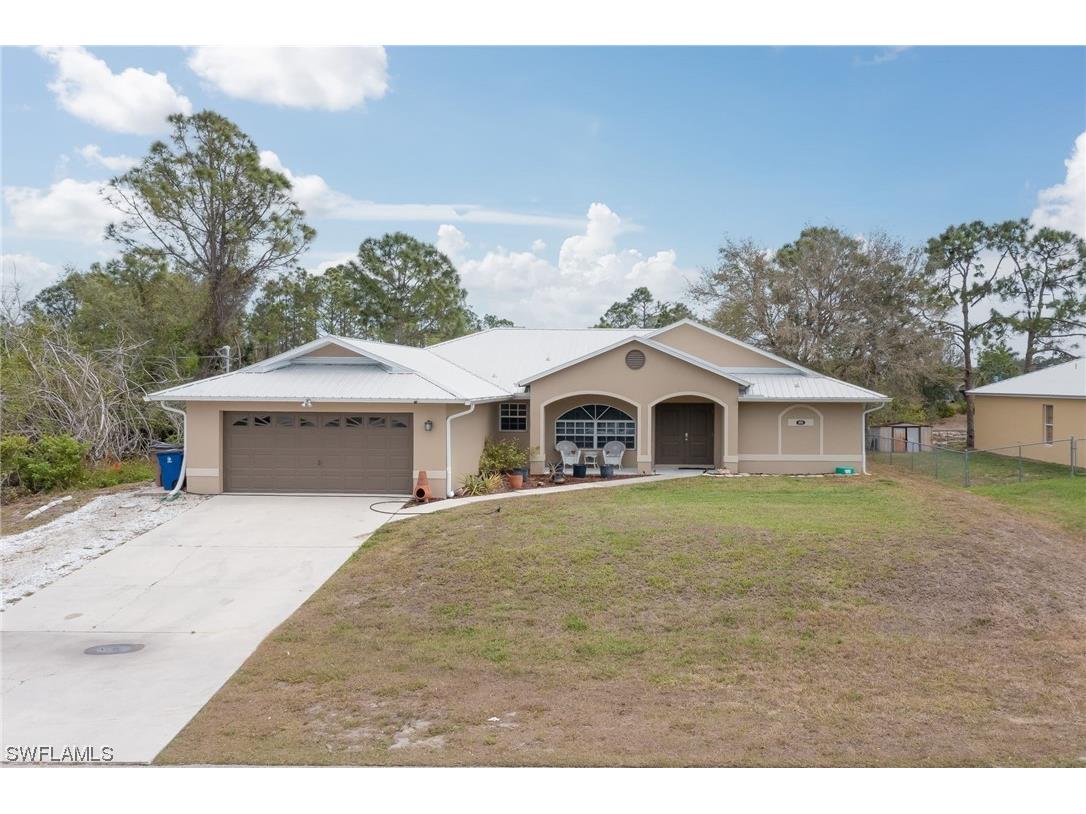 820 Alaska Avenue Lehigh Acres FL 33971 223021061 image1