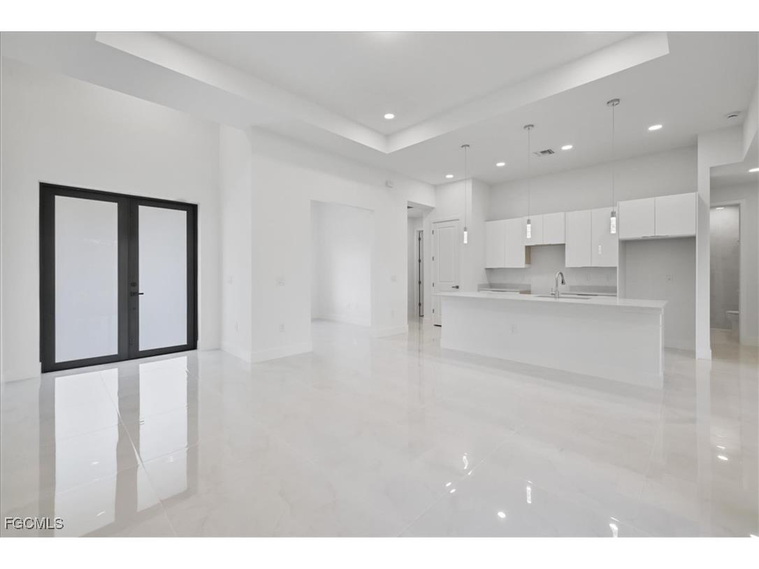 820 Ashland Street E Lehigh Acres FL 33974 2025003916 image2