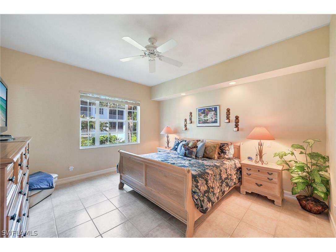 820 Bentwater Circle #101 Naples FL 34108 226012010 image15