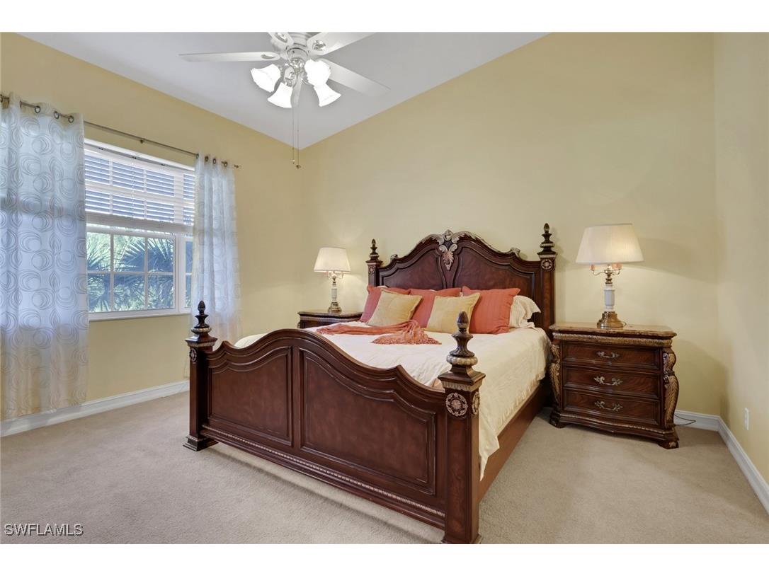 820 Bentwater Circle #202 Naples FL 34108 225079879 image20