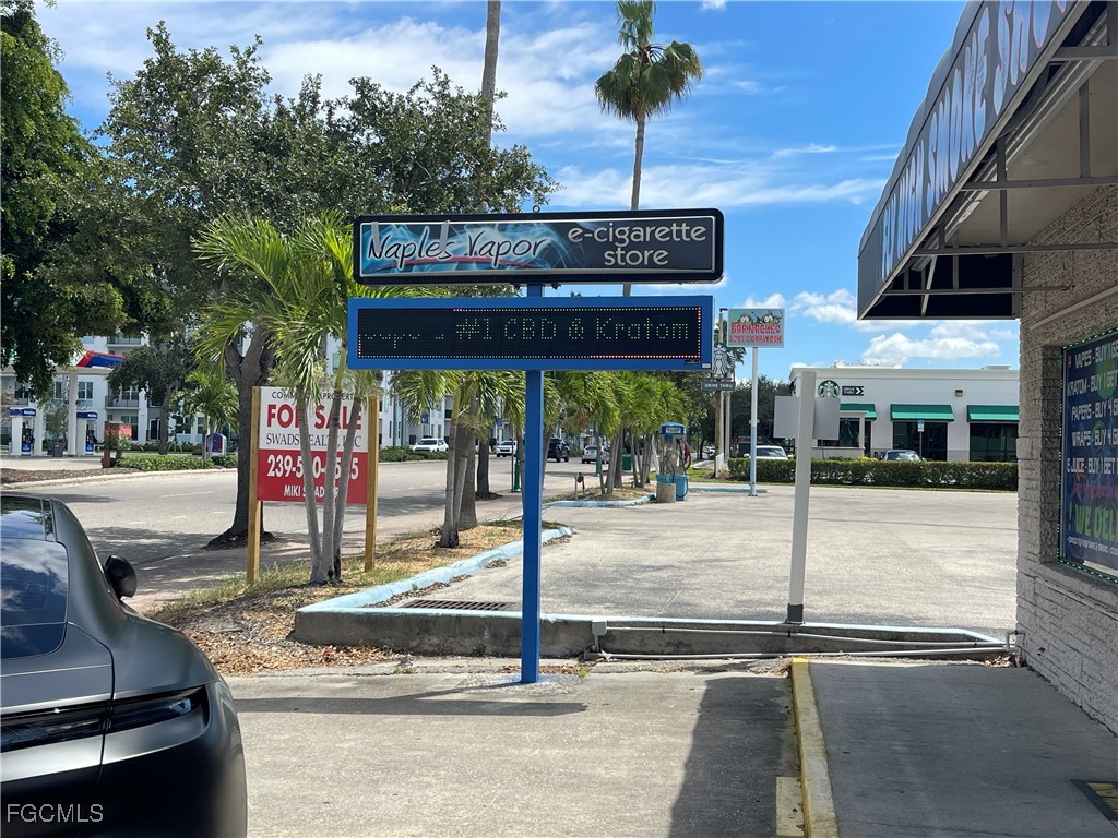 820 Cape Coral Parkway E Cape Coral FL 33904 2025021113 image2