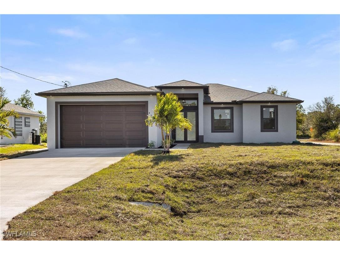 820 Chantilly Street E Lehigh Acres FL 33974 224099785 image1