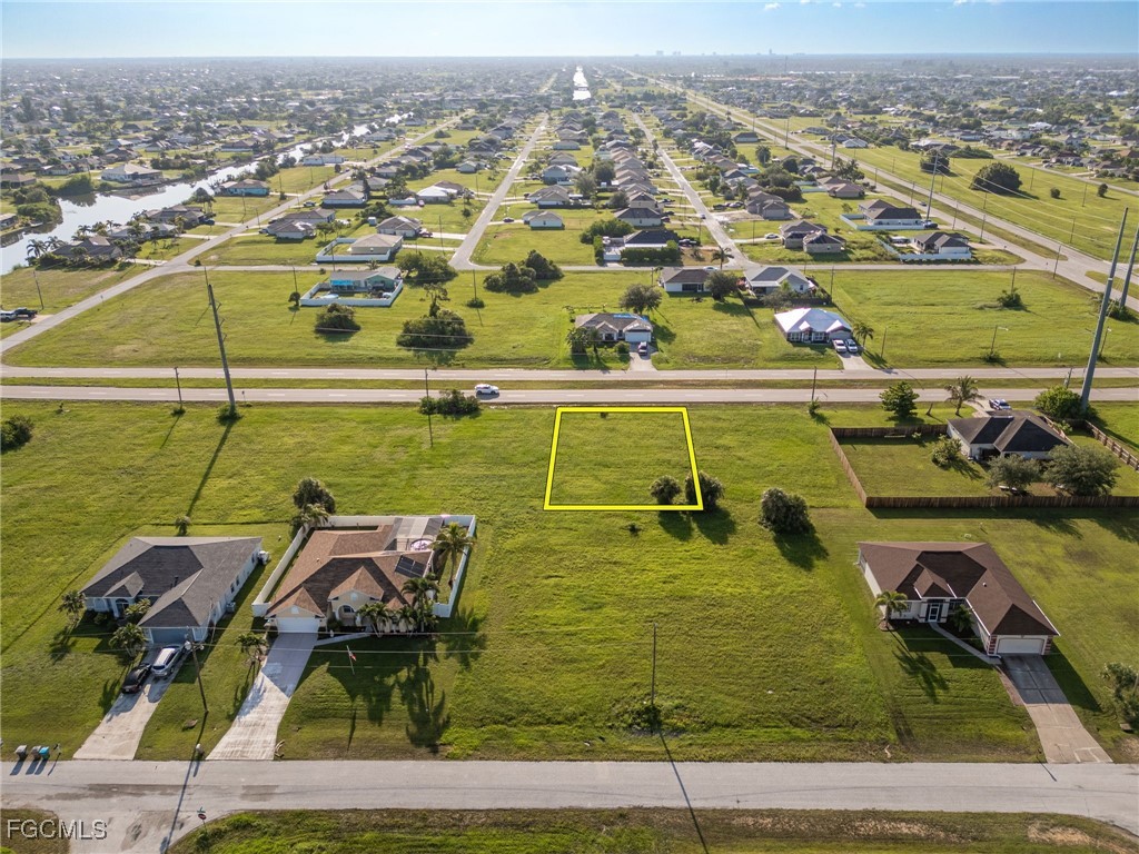 820 El Dorado Boulevard N Cape Coral FL 33993 2025002085 image11