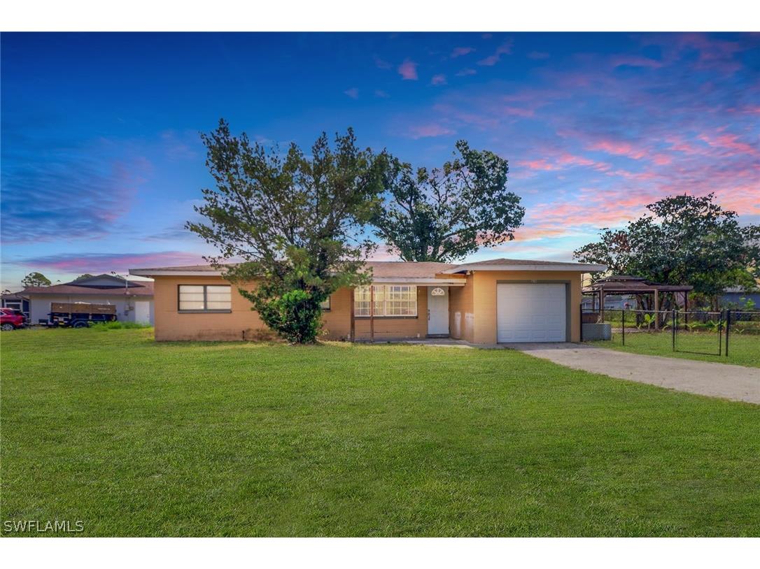820 Gerald Avenue Lehigh Acres FL 33936 224040034 image1