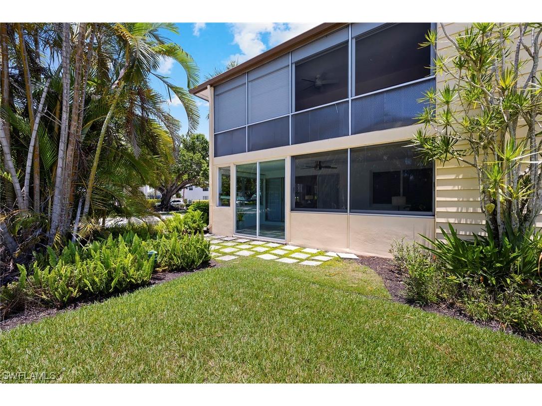 820 Ketch Drive #1 Naples FL 34103 223044348 image1