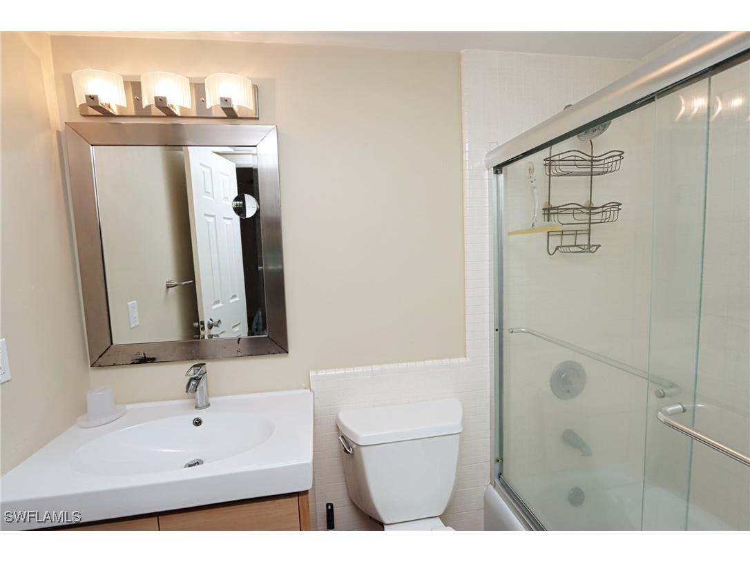 820 Ketch Drive #3 Naples FL 34103 225052684 image16