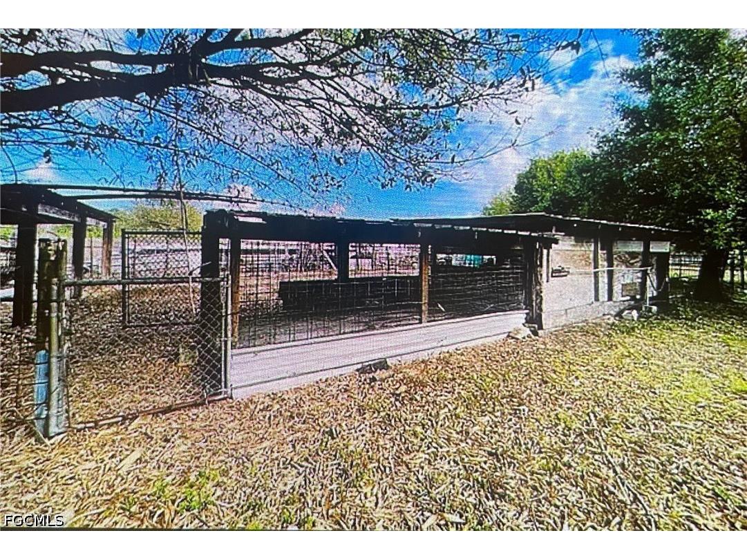 820 N Romero Street Clewiston FL 33440 2026021885 image11