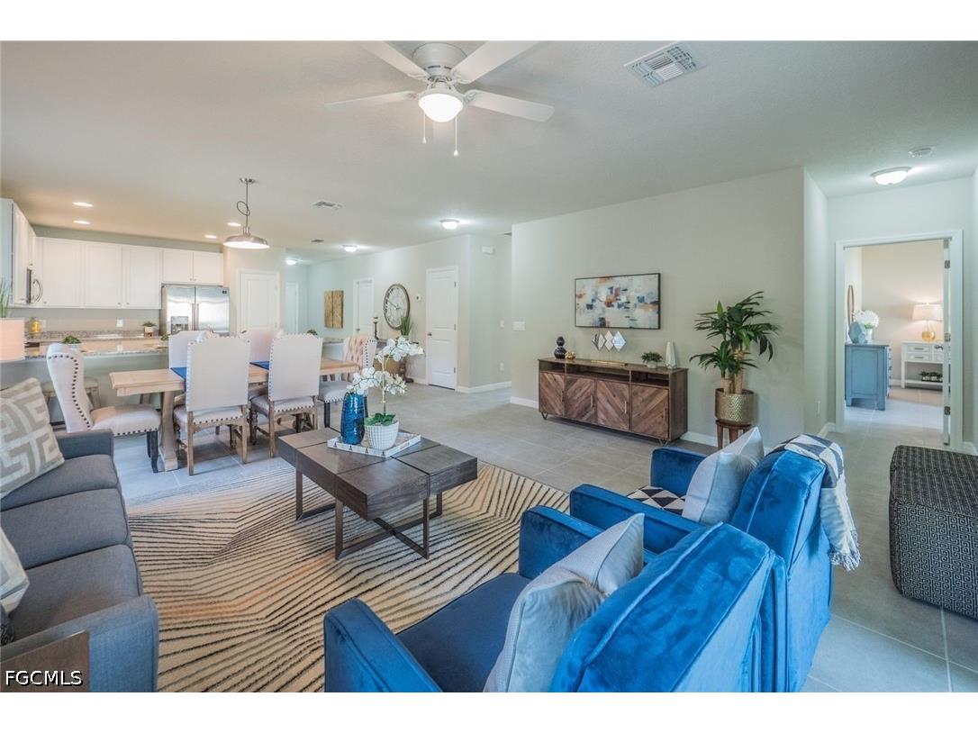 820 NE 7th Place Cape Coral FL 33993 2026026920 image4