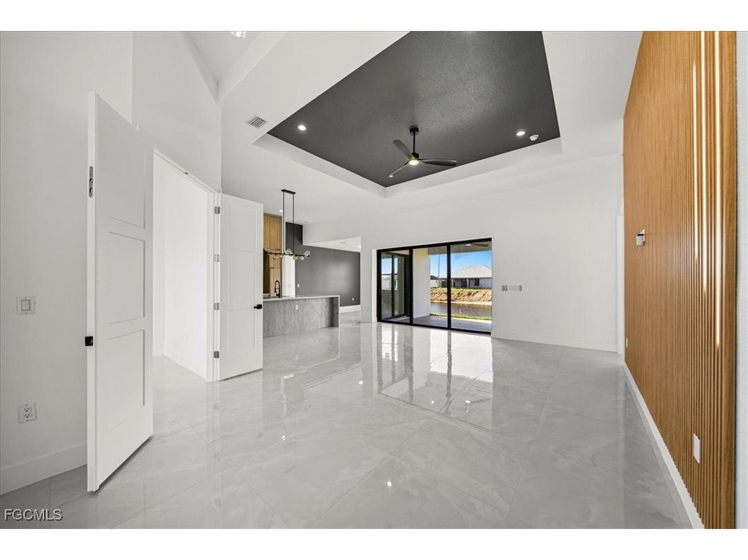 820 NW 9th Street Cape Coral FL 33993 2025014106 image11