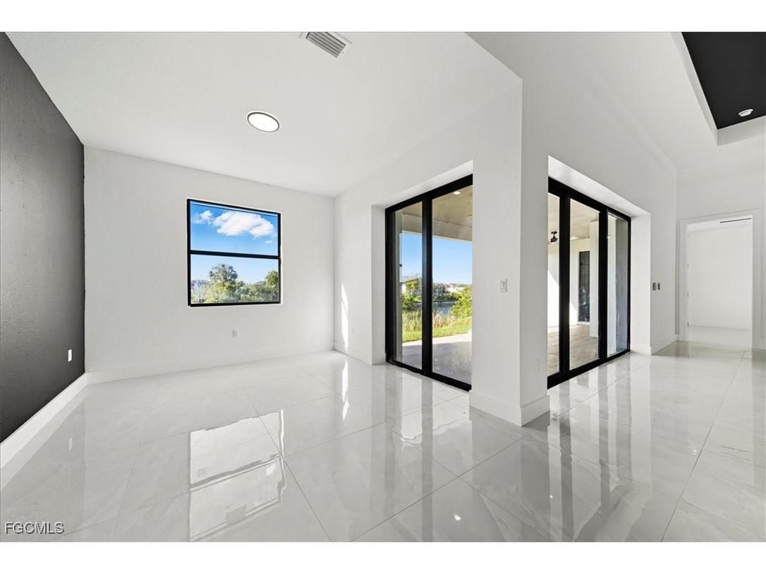 820 NW 9th Street Cape Coral FL 33993 2025014106 image30