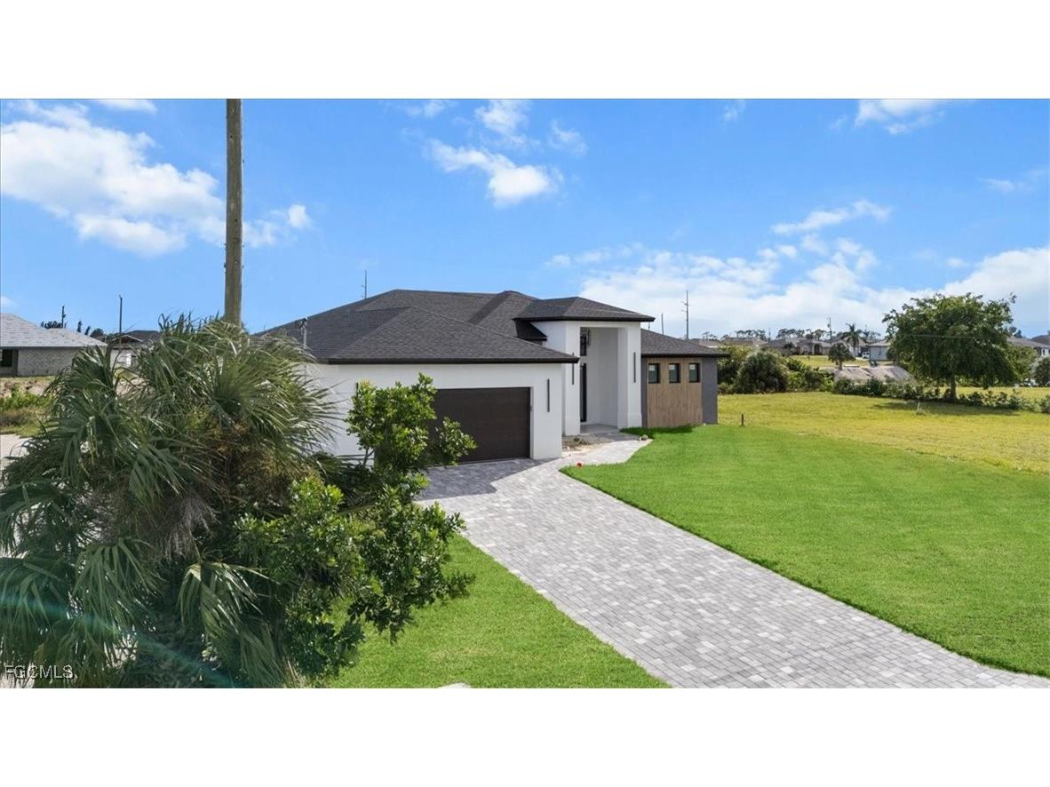 820 NW 9th Street Cape Coral FL 33993 2025014106 image36