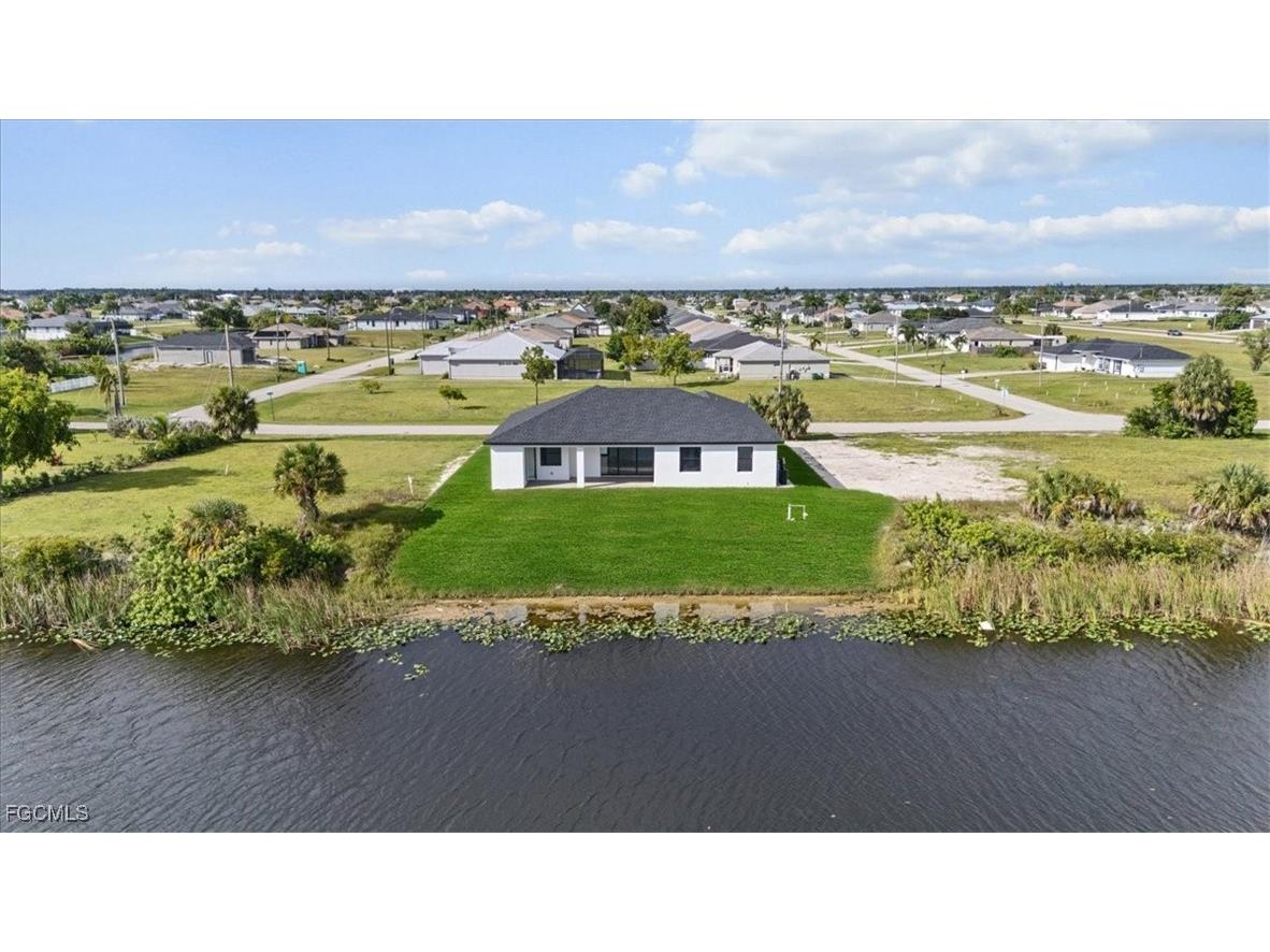 820 NW 9th Street Cape Coral FL 33993 2025014106 image42