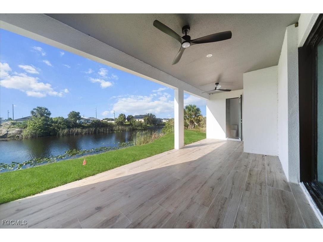 820 NW 9th Street Cape Coral FL 33993 2025014106 image43