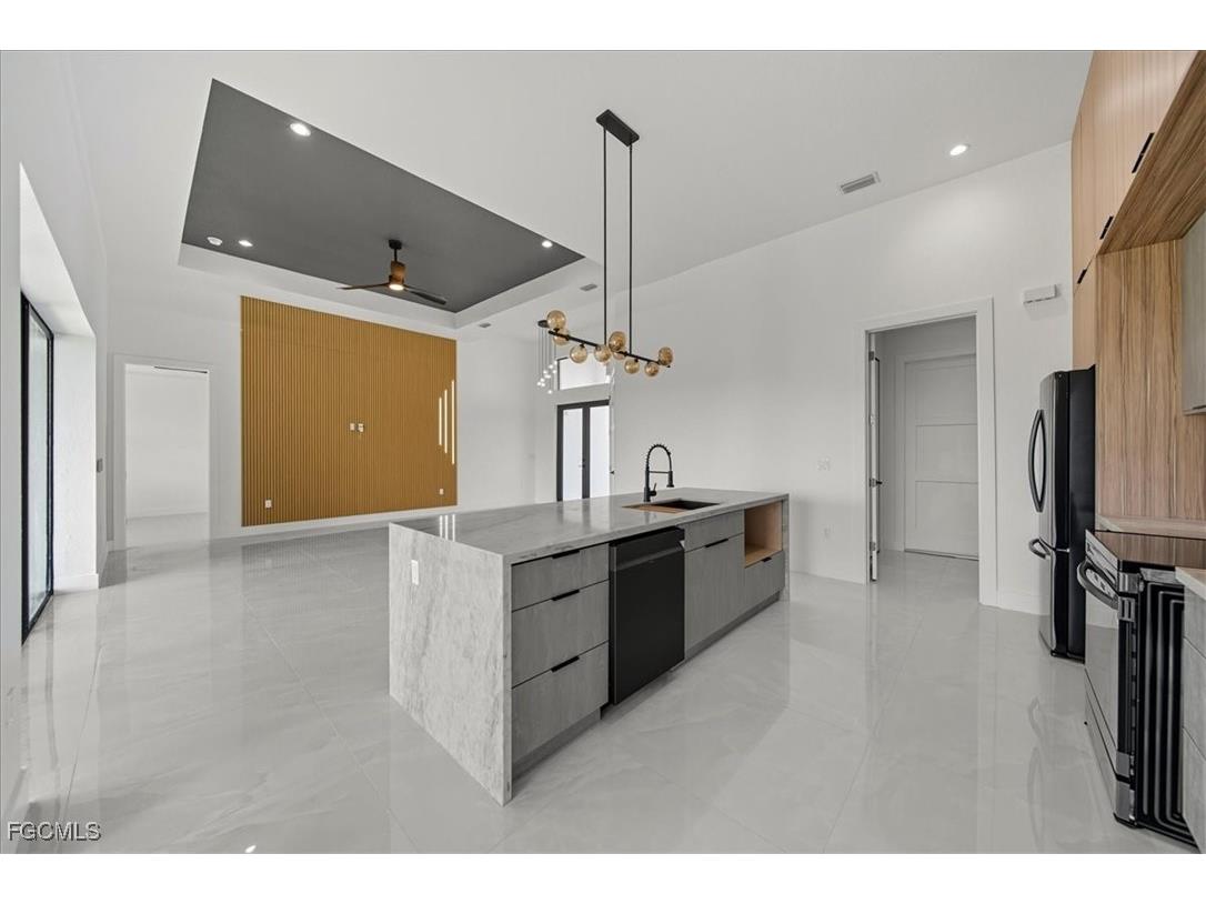 820 NW 9th Street Cape Coral FL 33993 2025014106 image8