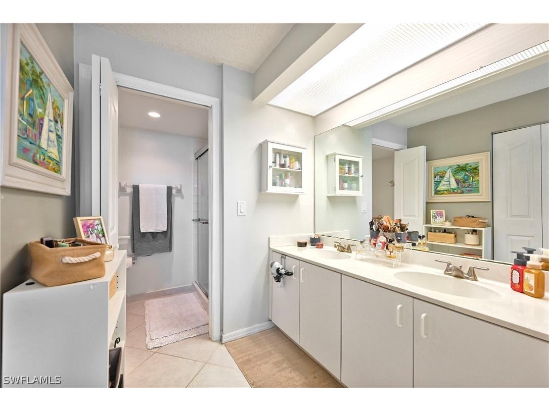 820 New Waterford Drive W #M101 Naples FL 34104 226012082 image18