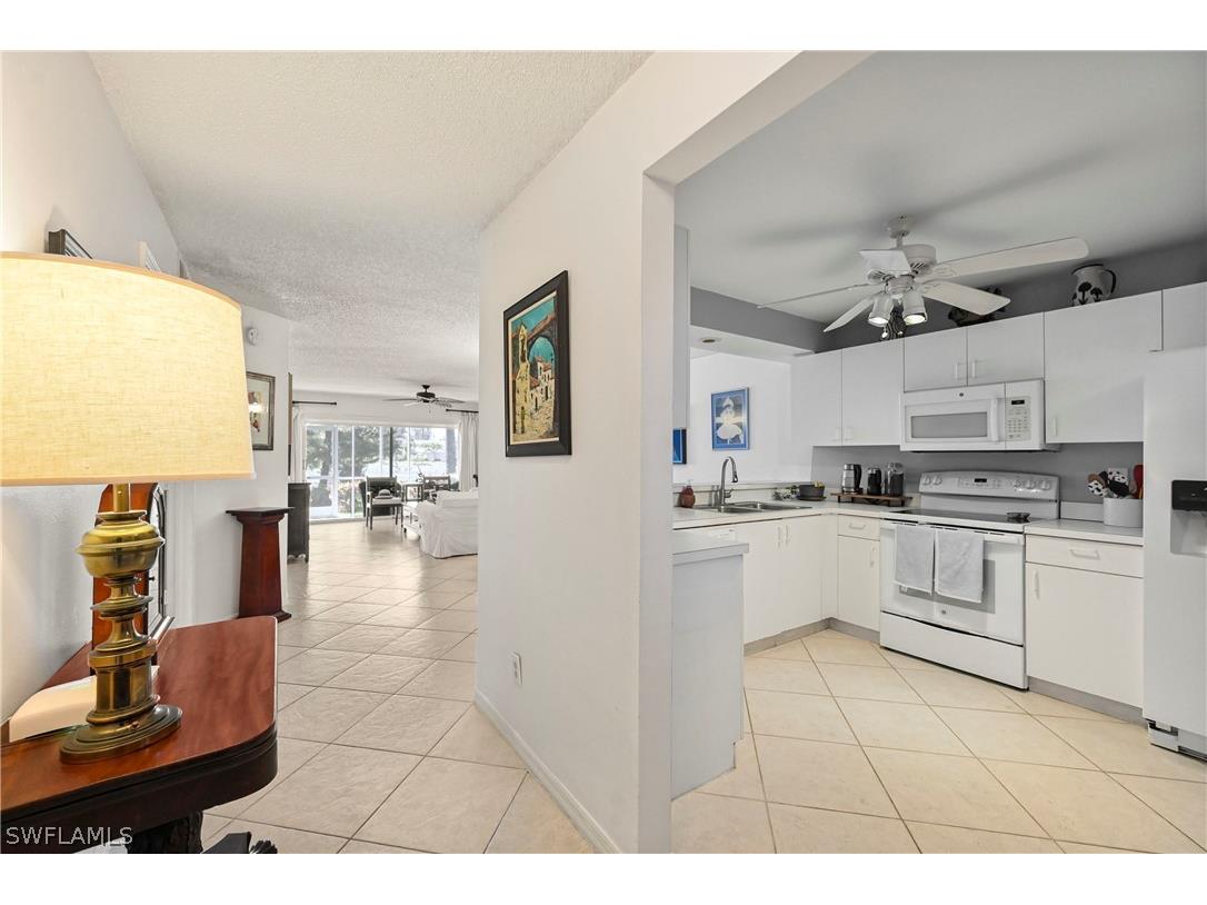 820 New Waterford Drive W #M101 Naples FL 34104 226012082 image3