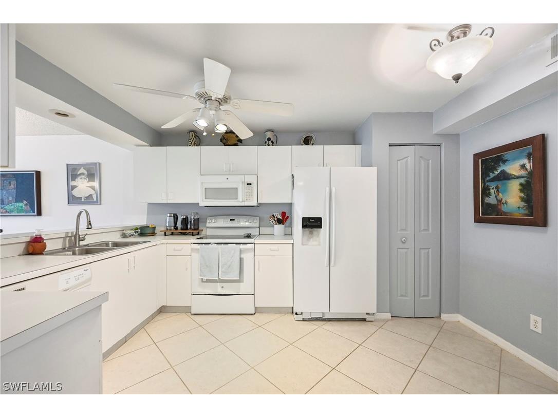 820 New Waterford Drive W #M101 Naples FL 34104 226012082 image4