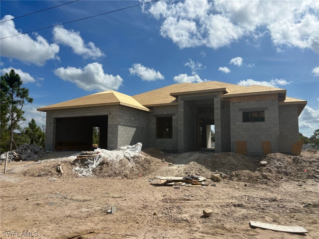 820 Richmond Avenue N Lehigh Acres FL 33972 223027030 image1