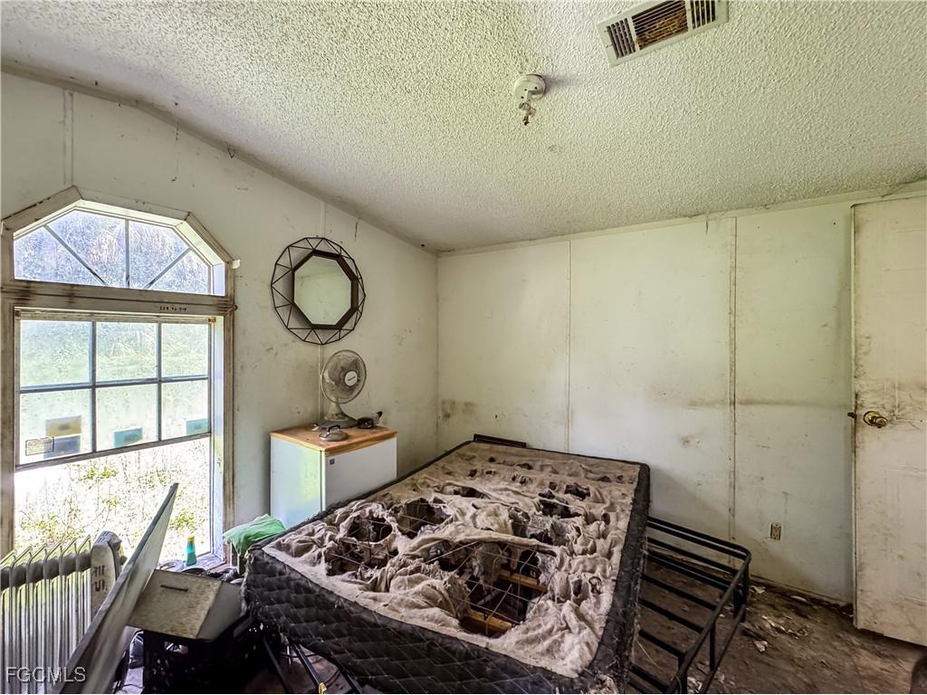 820 S Mayoral Street Clewiston FL 33440 2025007489 image25