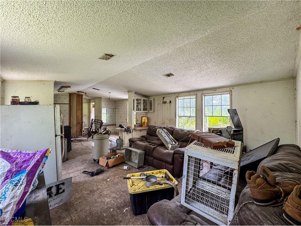 820 S Mayoral Street Clewiston FL 33440 2025007489 image26