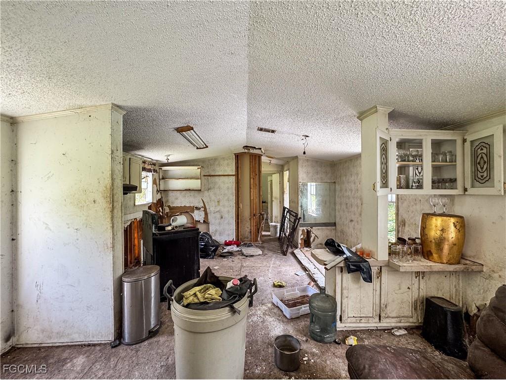 820 S Mayoral Street Clewiston FL 33440 2025007489 image28