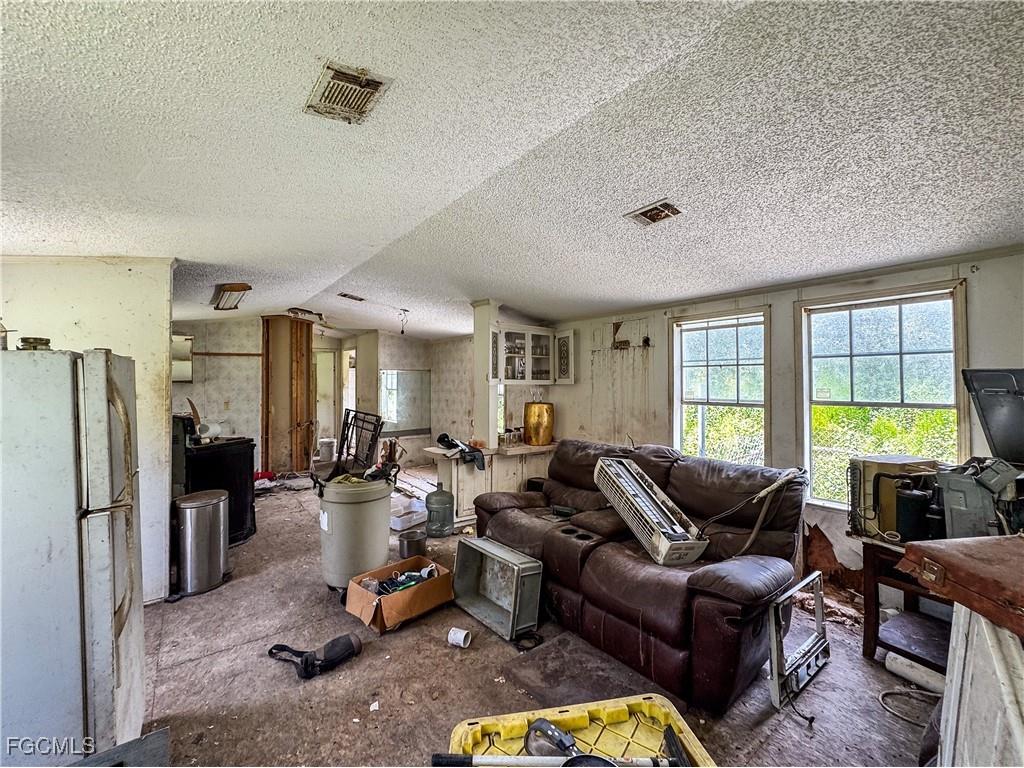 820 S Mayoral Street Clewiston FL 33440 2025007489 image29