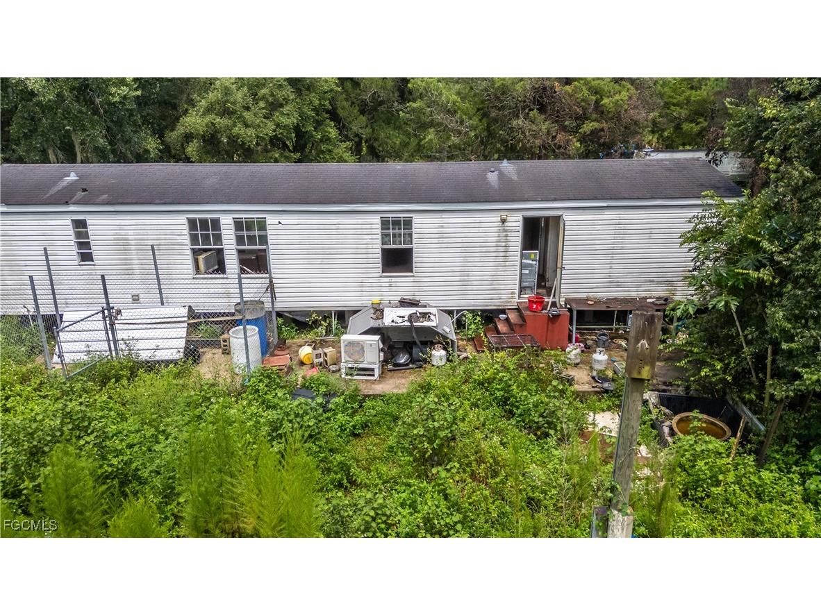 820 S Mayoral Street Clewiston FL 33440 2025007489 image3