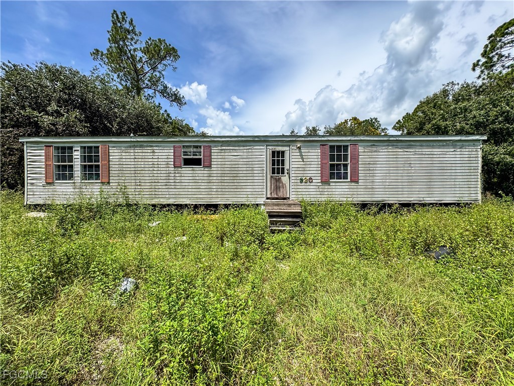 820 S Mayoral Street Clewiston FL 33440 2025007489 image32