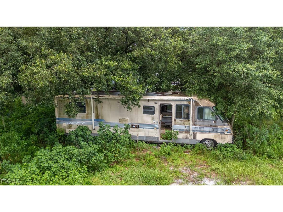 820 S Mayoral Street Clewiston FL 33440 2025007489 image34