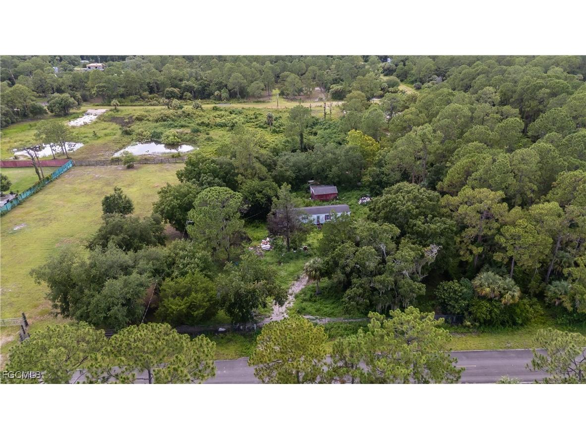 820 S Mayoral Street Clewiston FL 33440 2025007489 image35