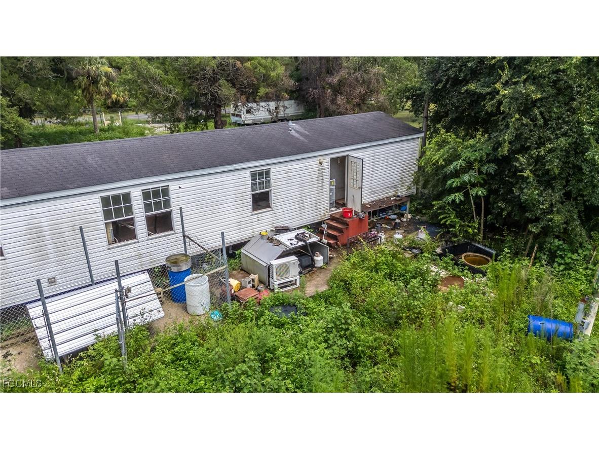 820 S Mayoral Street Clewiston FL 33440 2025007489 image4