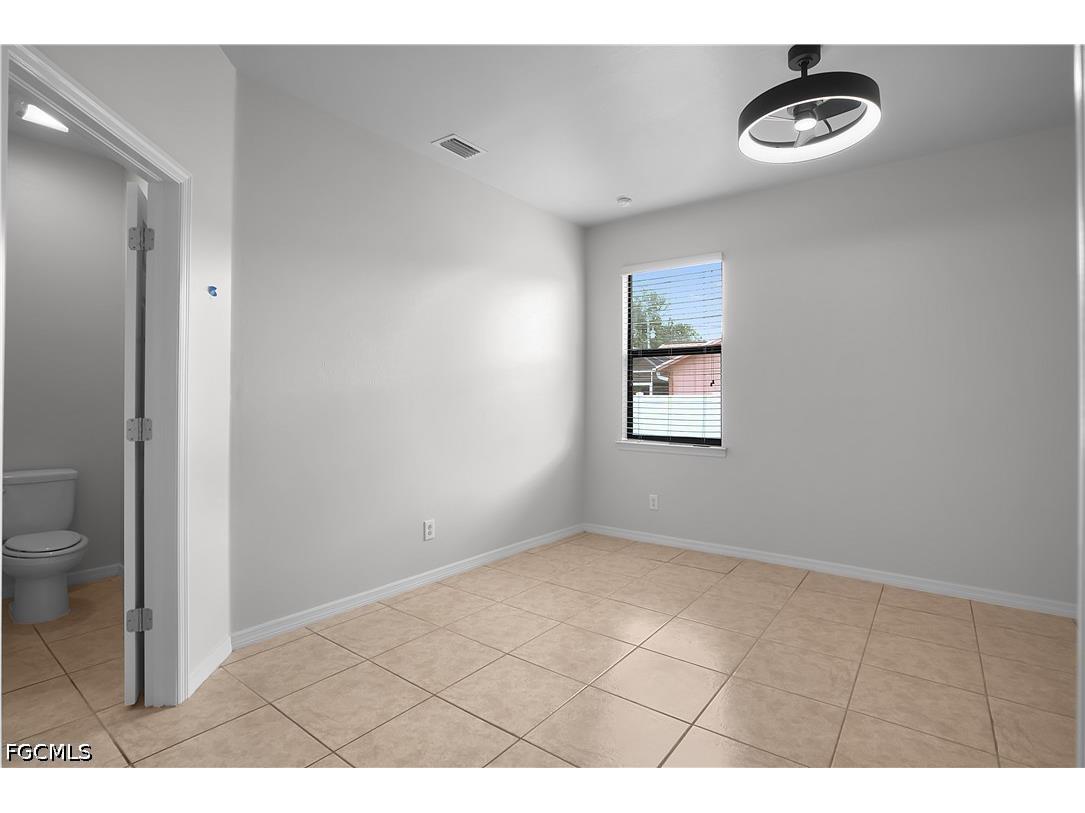 820 SW 9th Avenue Cape Coral FL 33991 2026028607 image10