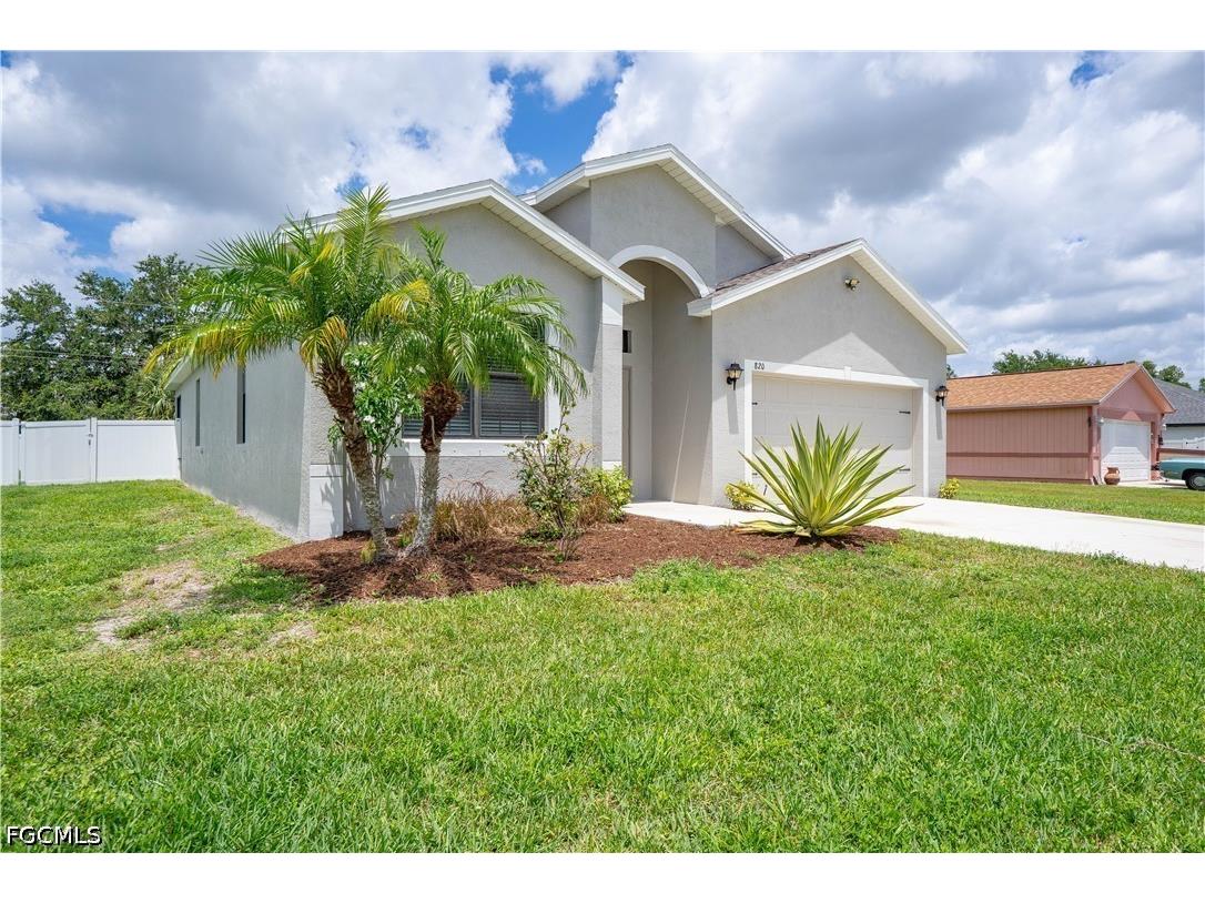 820 SW 9th Avenue Cape Coral FL 33991 2026028607 image20