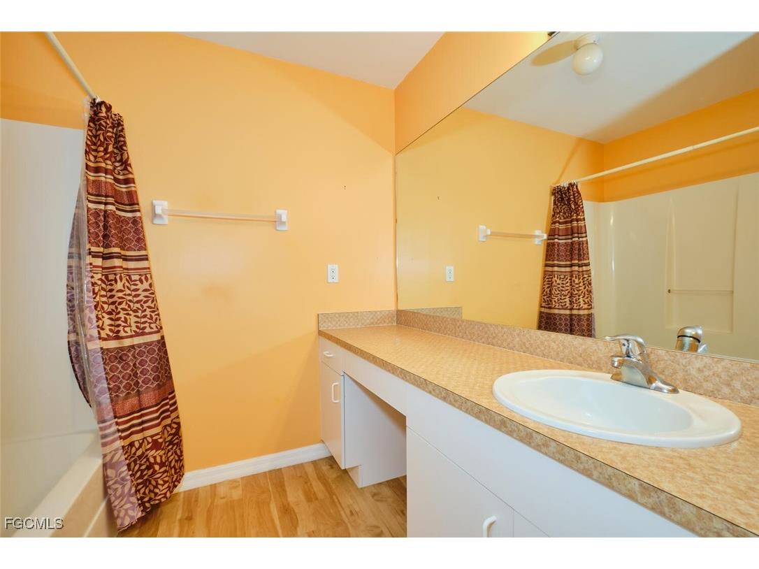 820 Unger Avenue Fort Myers FL 33913 2025007427 image16