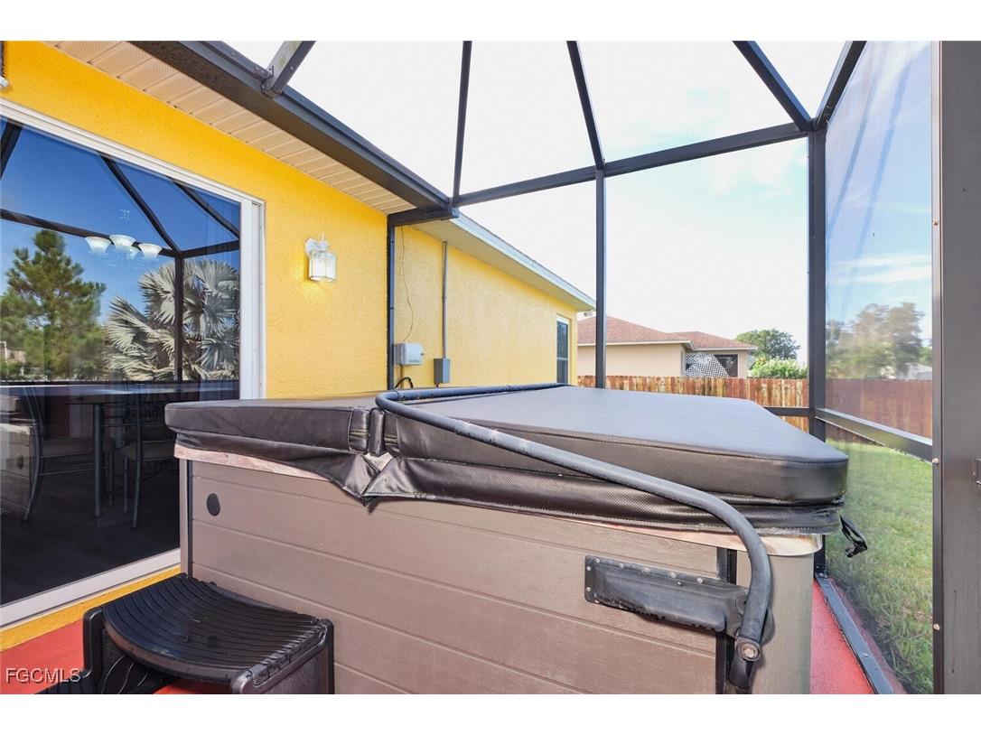 820 Unger Avenue Fort Myers FL 33913 2025007427 image33