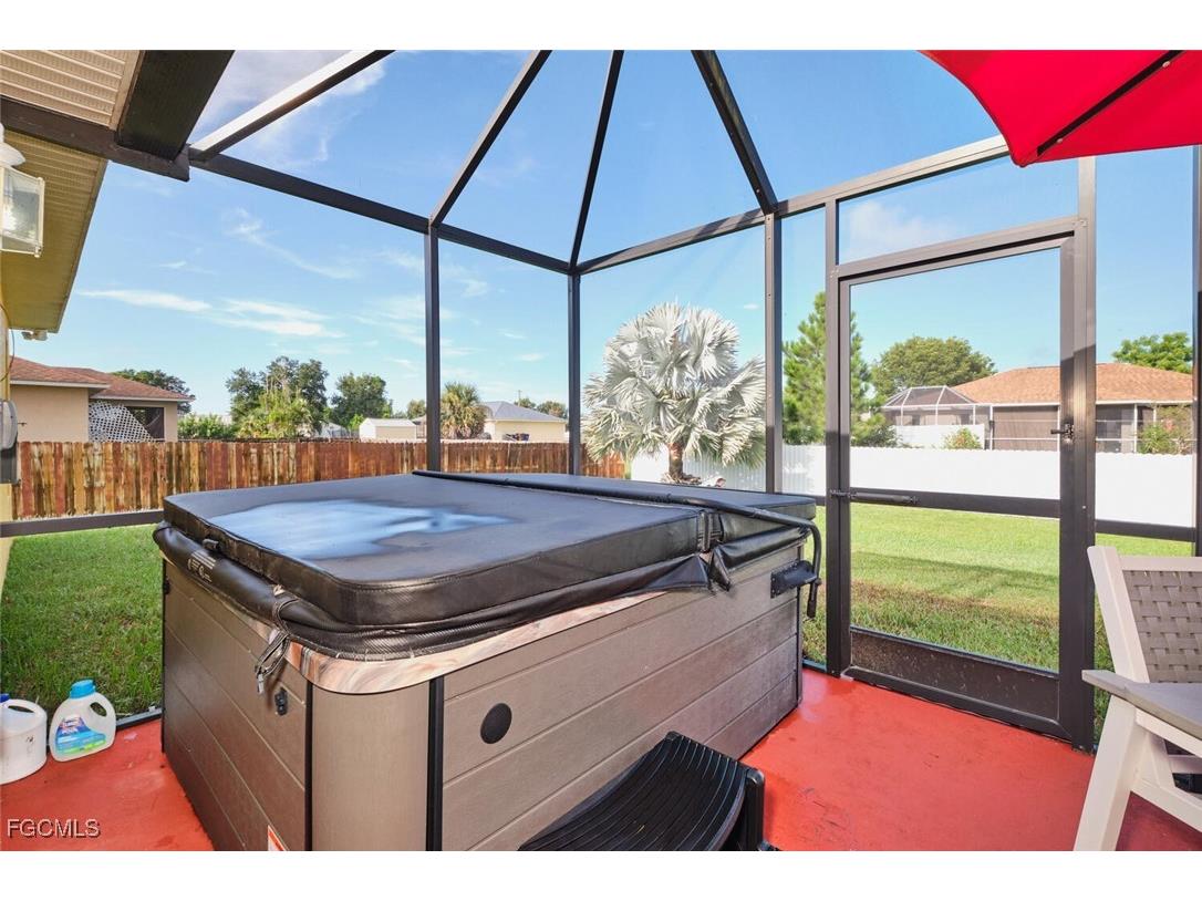 820 Unger Avenue Fort Myers FL 33913 2025007427 image34