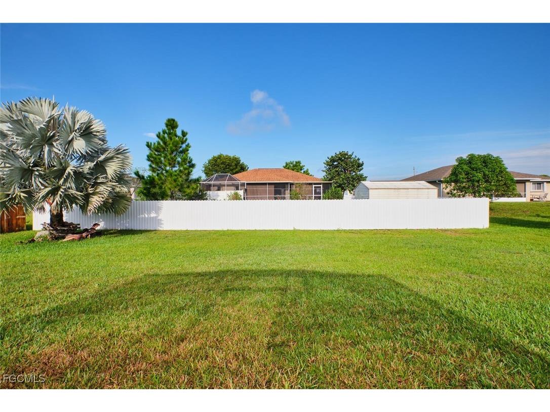 820 Unger Avenue Fort Myers FL 33913 2025007427 image37