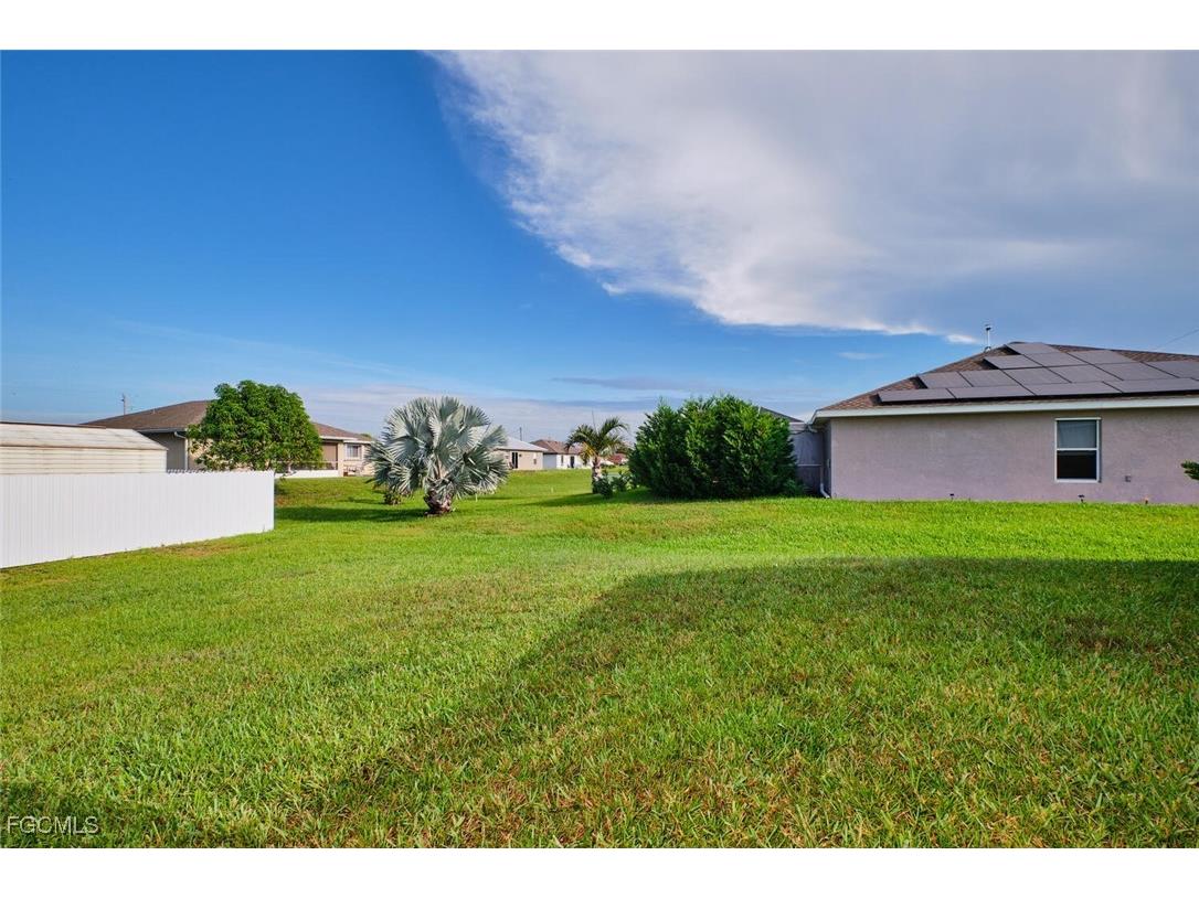 820 Unger Avenue Fort Myers FL 33913 2025007427 image38