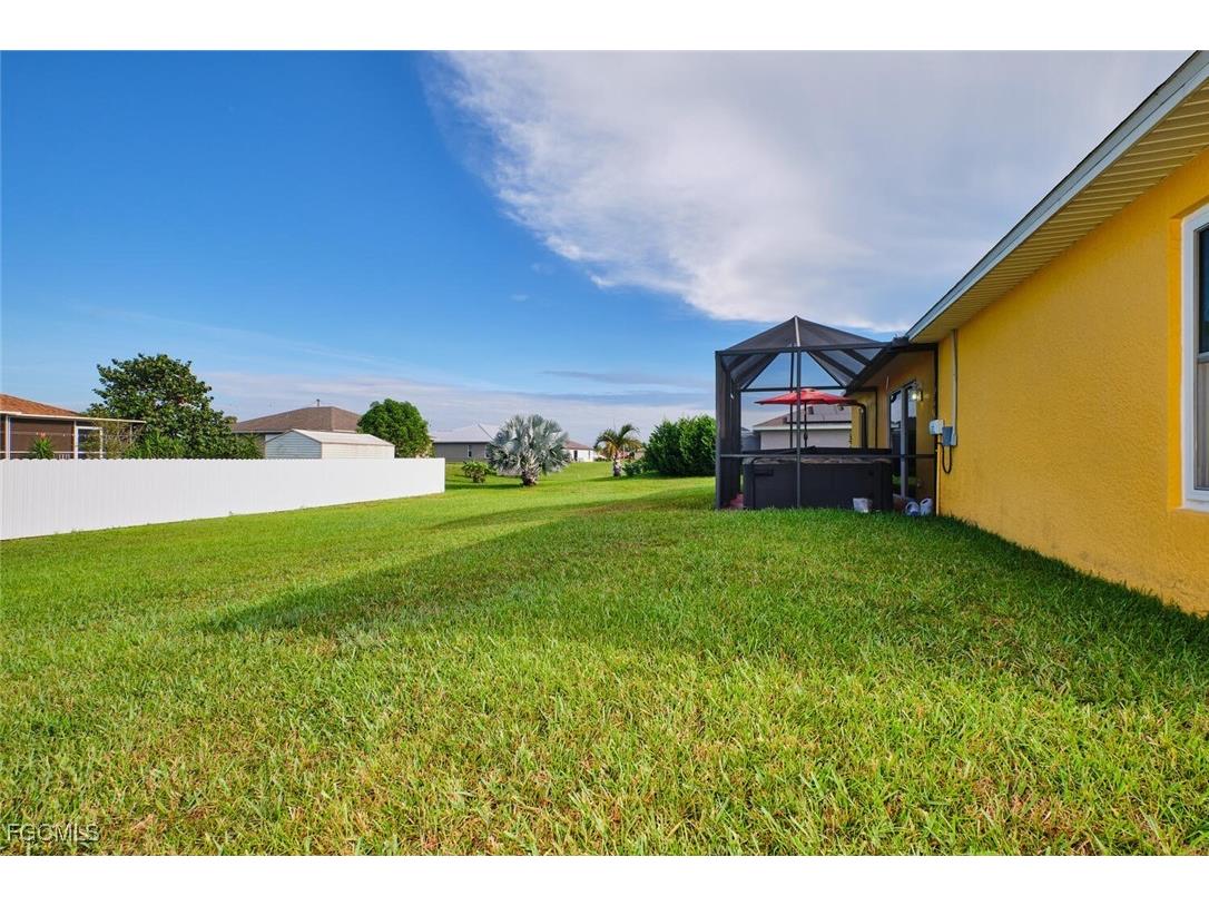 820 Unger Avenue Fort Myers FL 33913 2025007427 image39